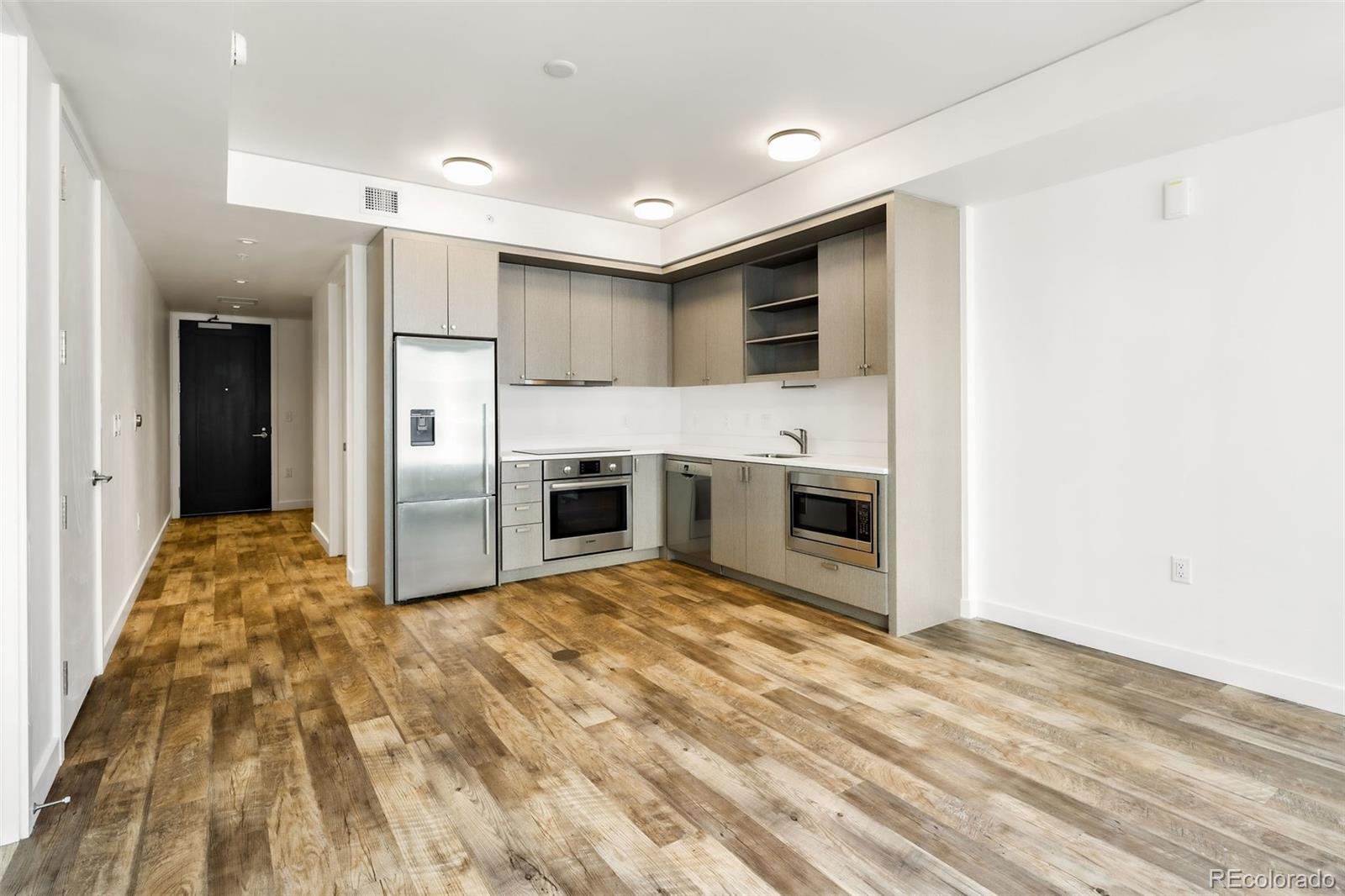MLS Image #8 for 1750  wewatta street,denver, Colorado
