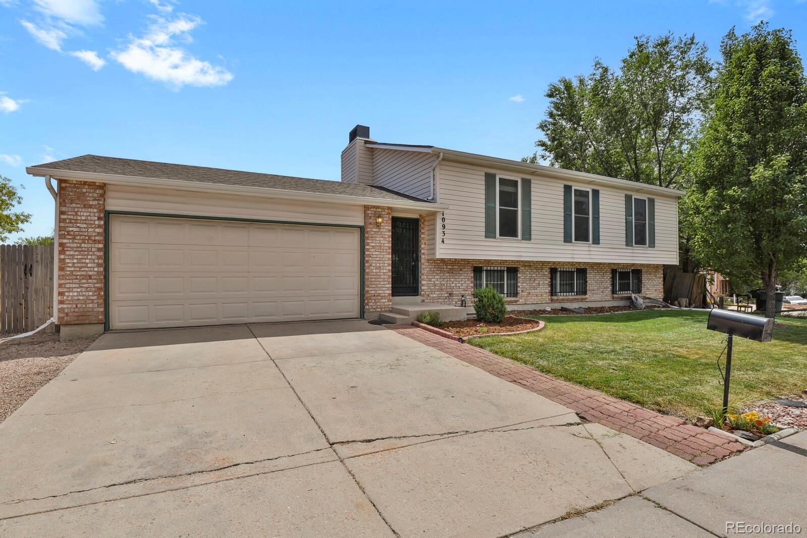 MLS Image #1 for 10934  birch drive,denver, Colorado