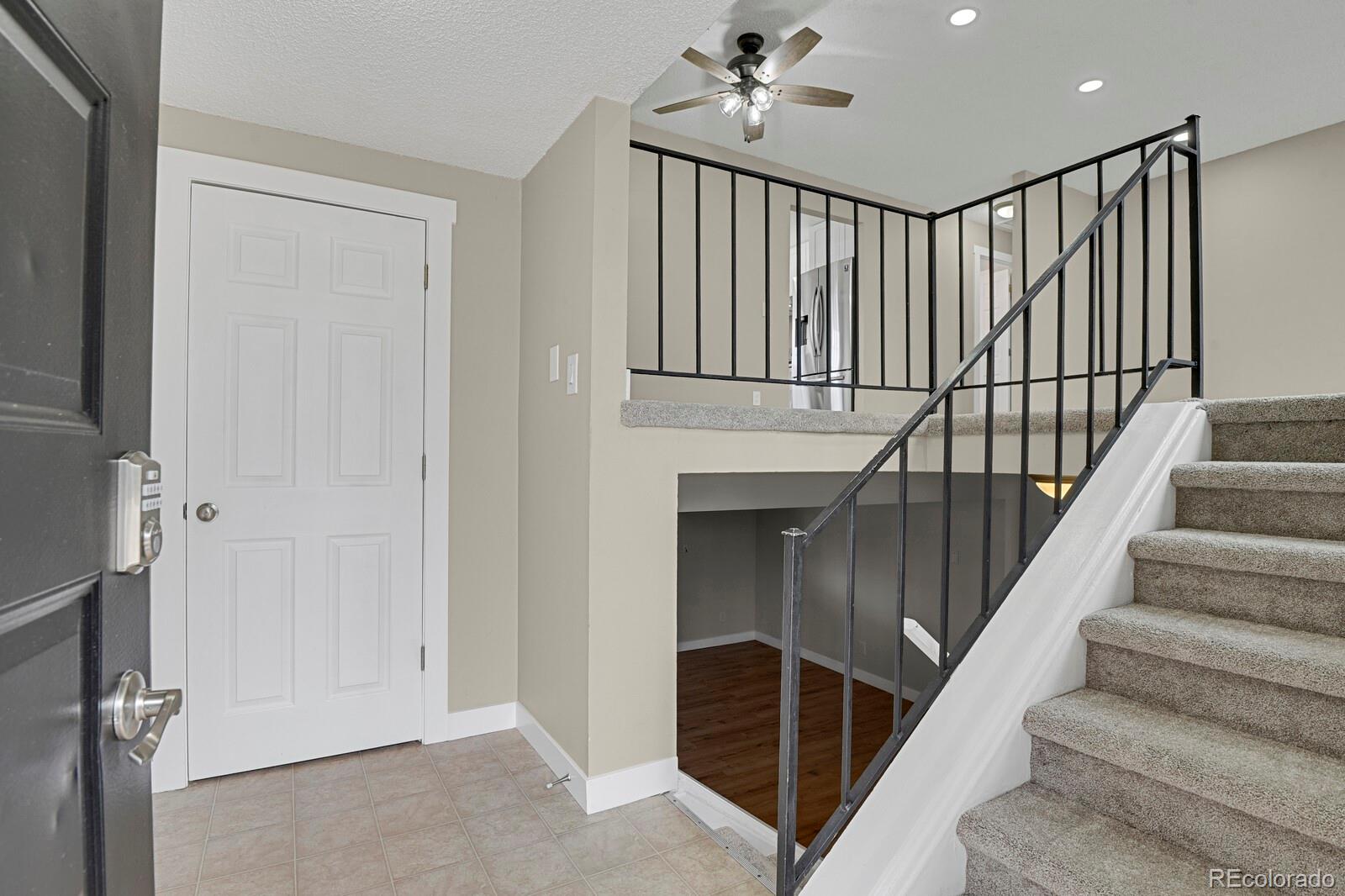 MLS Image #2 for 10934  birch drive,denver, Colorado