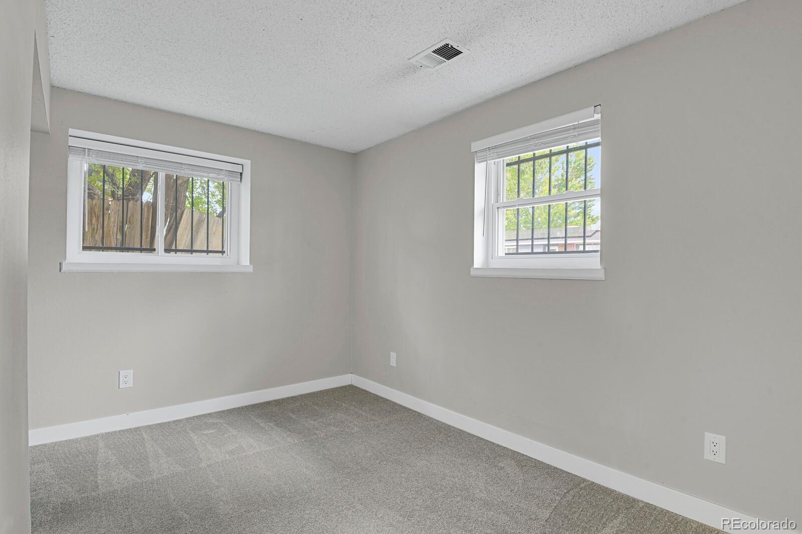 MLS Image #21 for 10934  birch drive,denver, Colorado