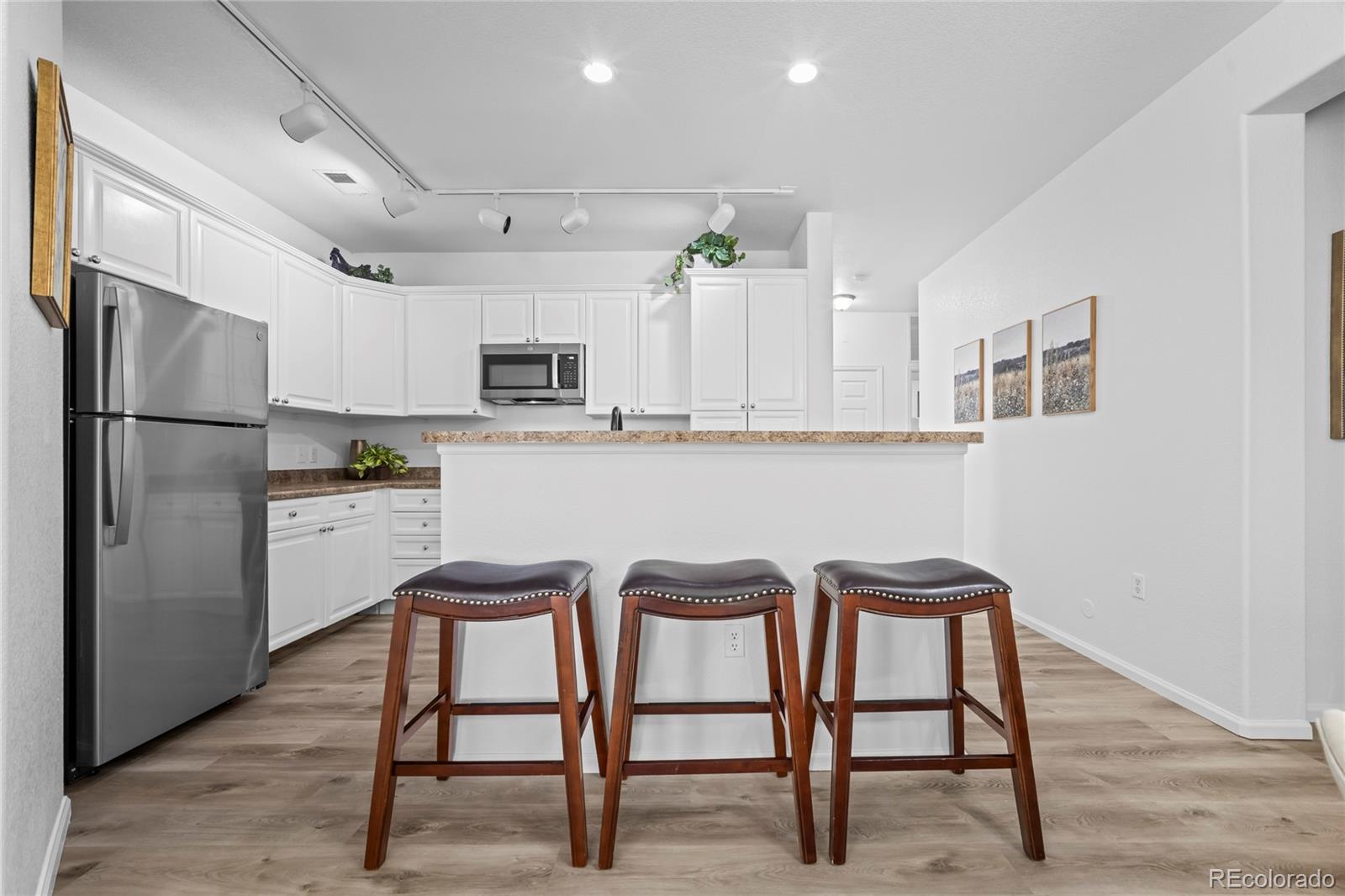 MLS Image #11 for 2210 s vaughn way 101,aurora, Colorado