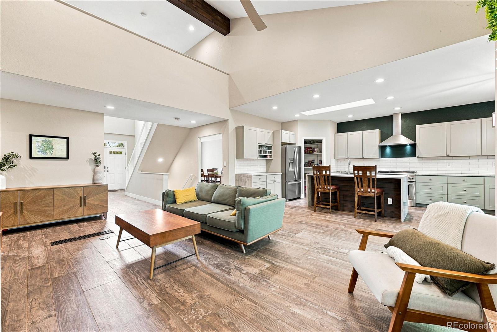 MLS Image #11 for 1658  spring water place,littleton, Colorado