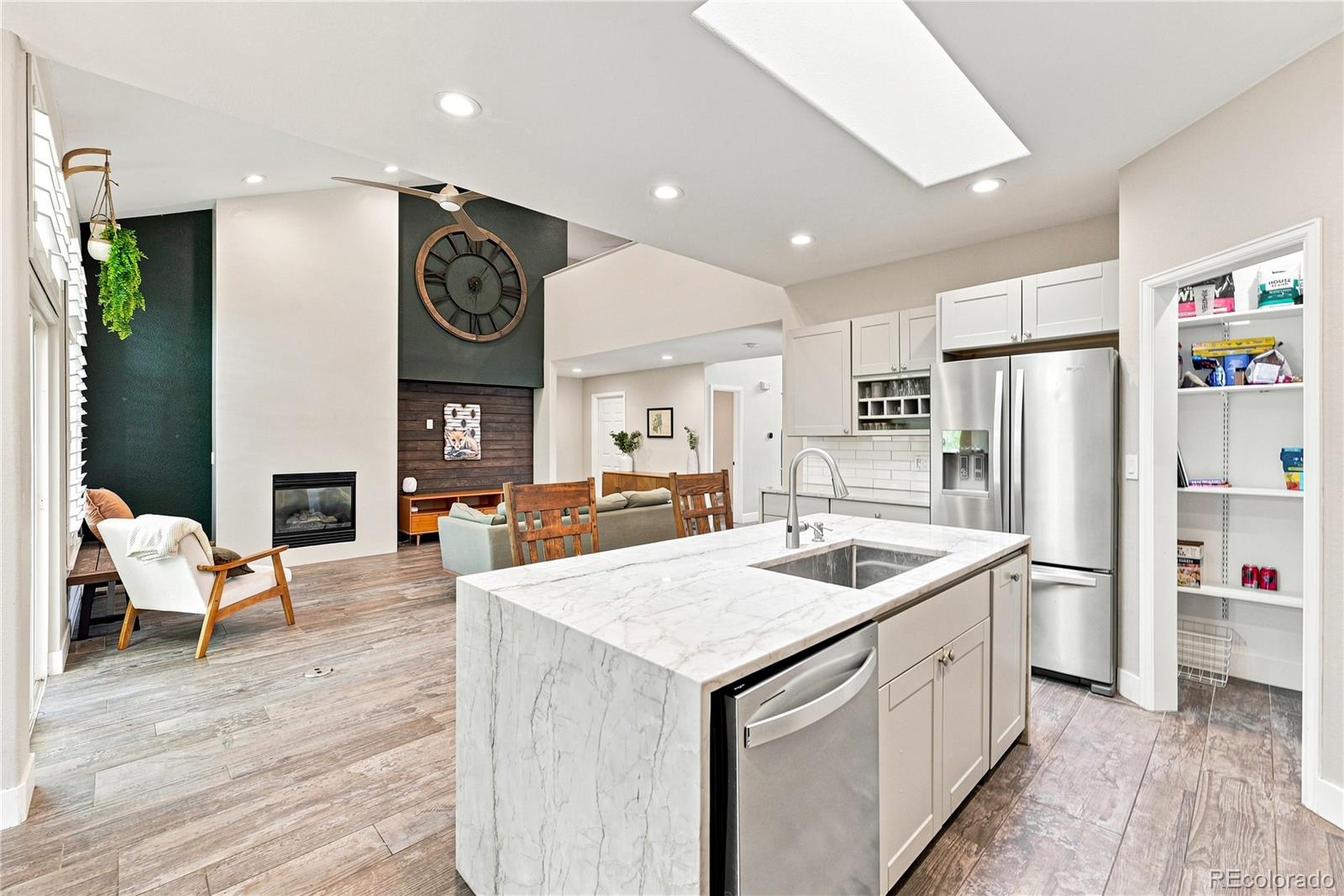 MLS Image #15 for 1658  spring water place,littleton, Colorado