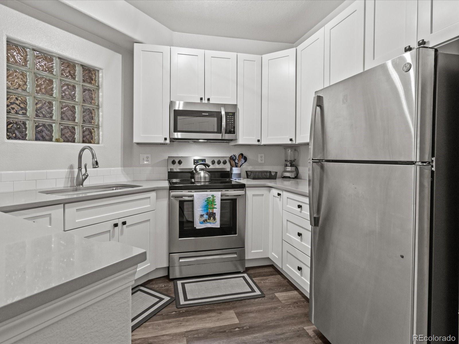 MLS Image #4 for 1672 w canal circle,littleton, Colorado