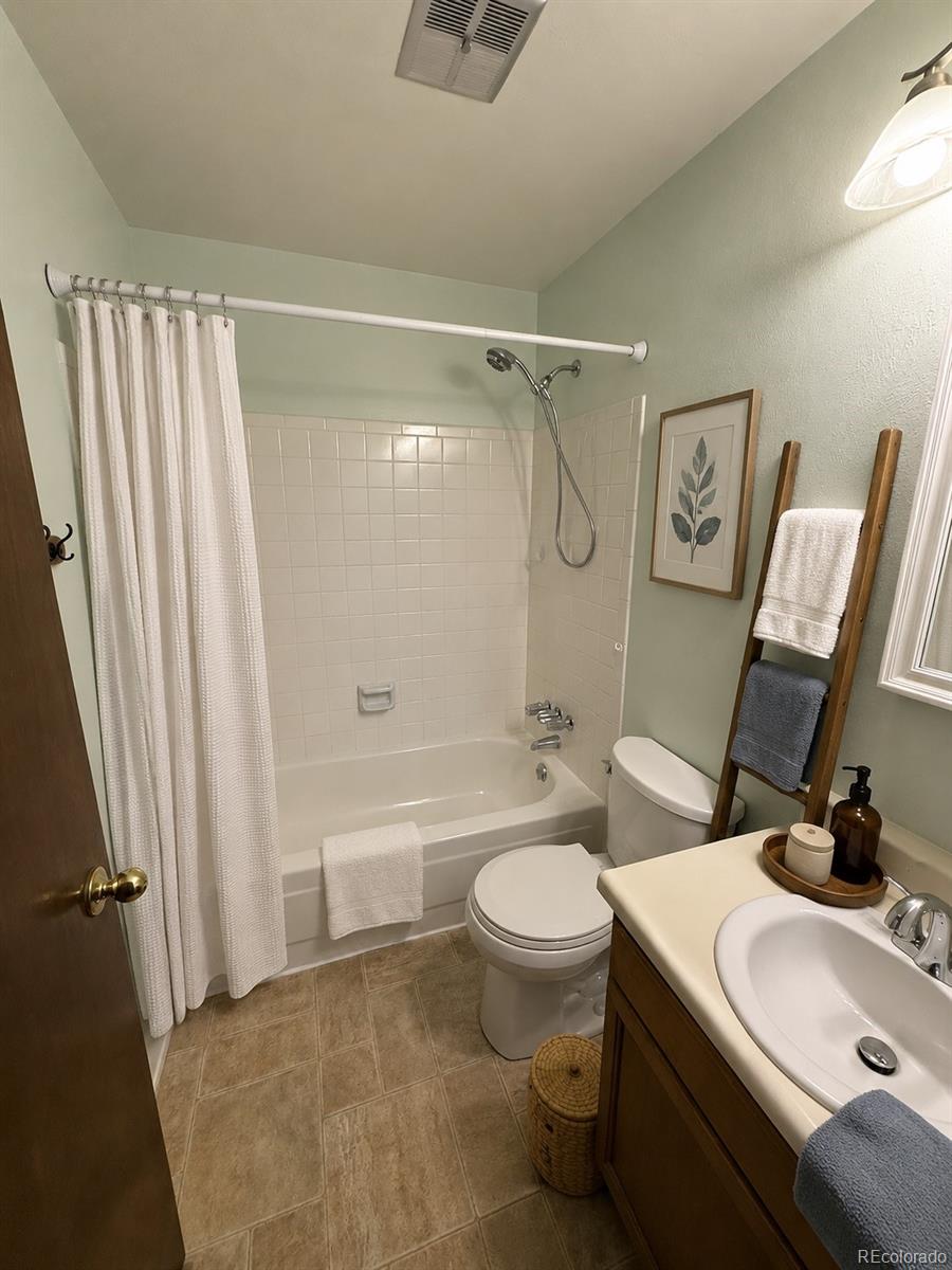 MLS Image #9 for 17958 e colgate place,aurora, Colorado