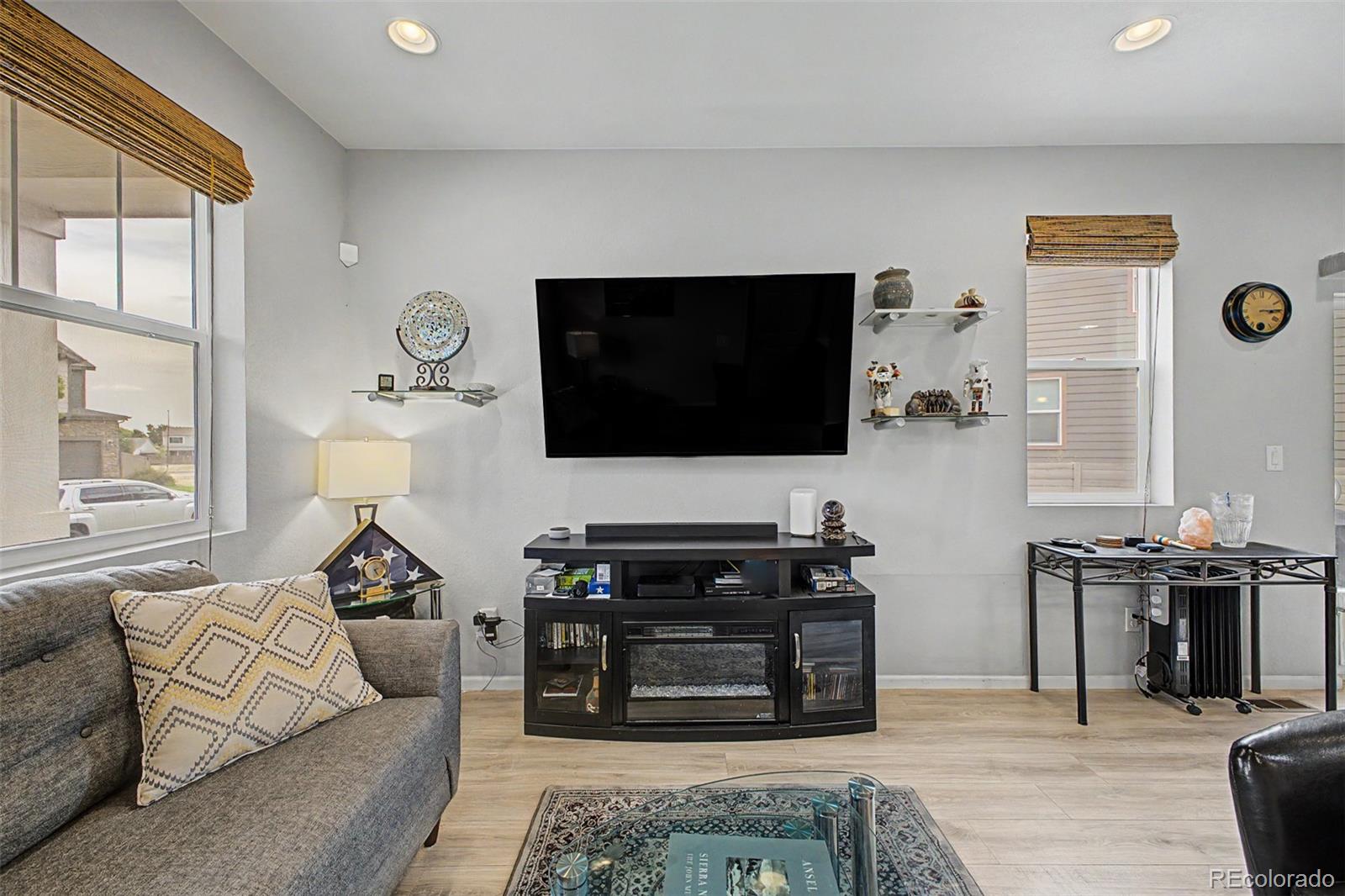 MLS Image #16 for 4780 n jasper street,denver, Colorado