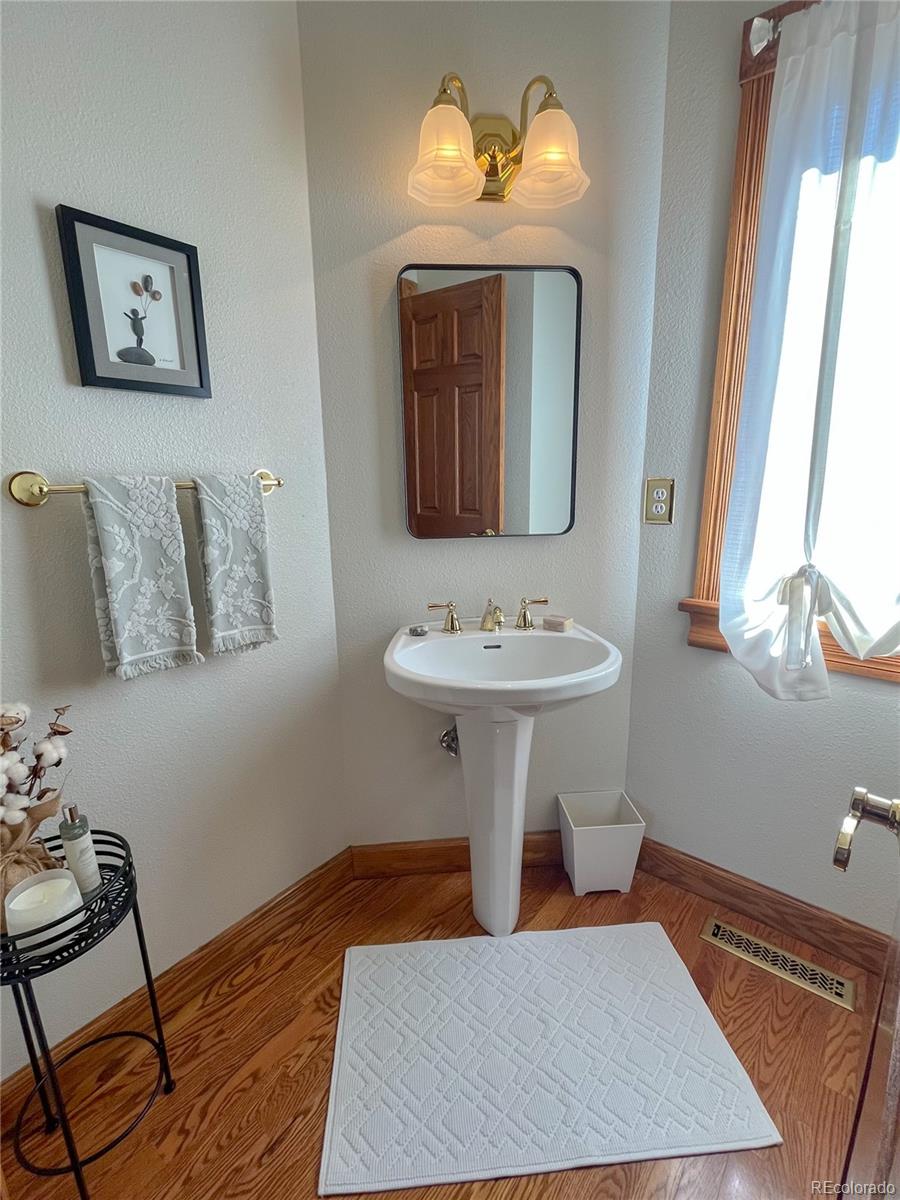 MLS Image #26 for 1147  twin peaks circle,longmont, Colorado