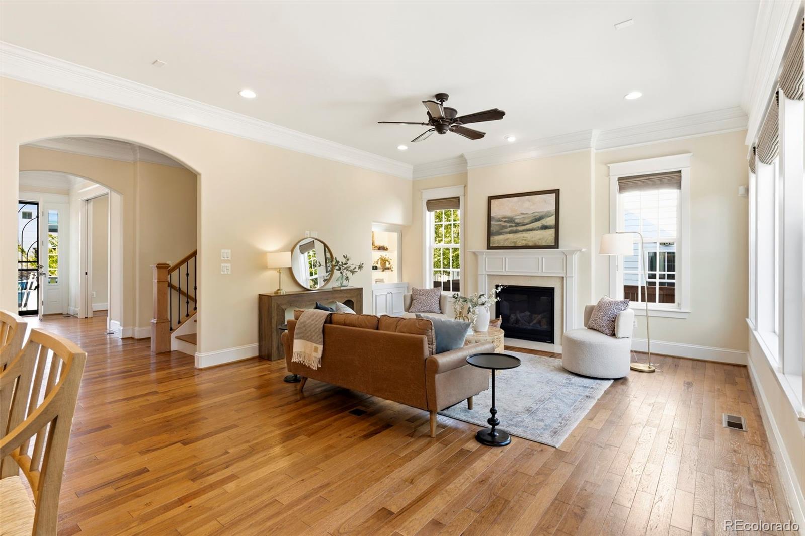 MLS Image #13 for 9427 e 51st drive,denver, Colorado