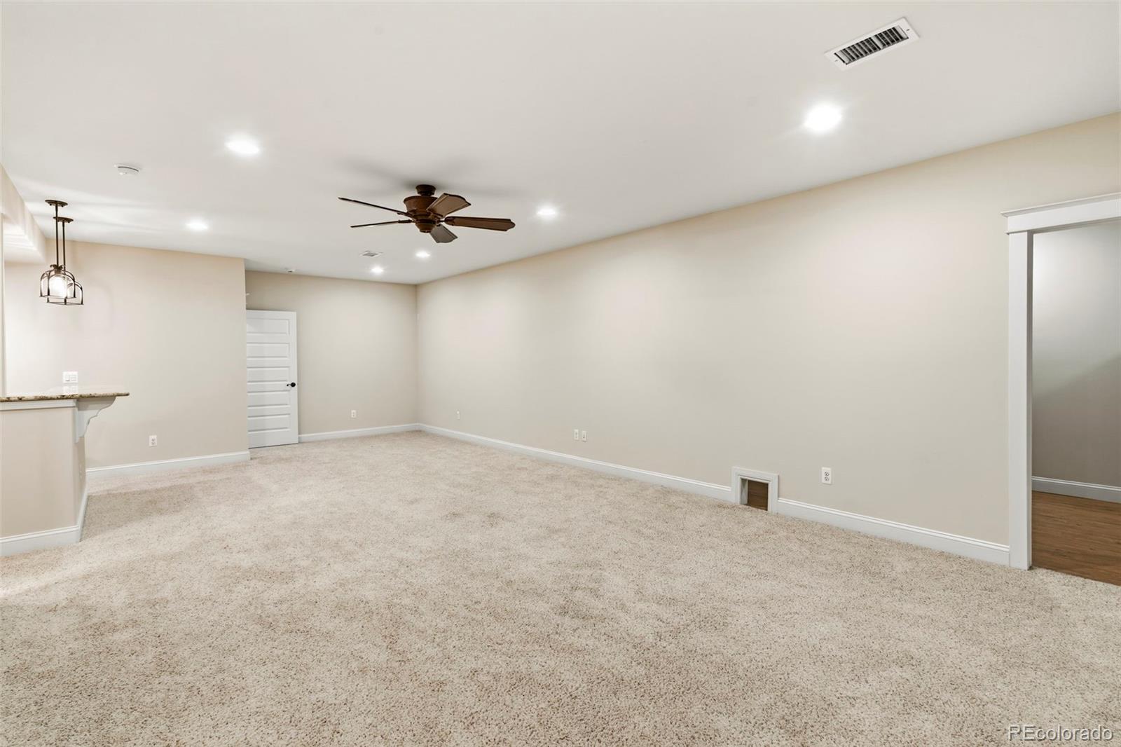 MLS Image #31 for 9427 e 51st drive,denver, Colorado