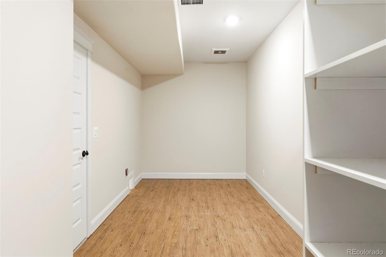 MLS Image #34 for 9427 e 51st drive,denver, Colorado