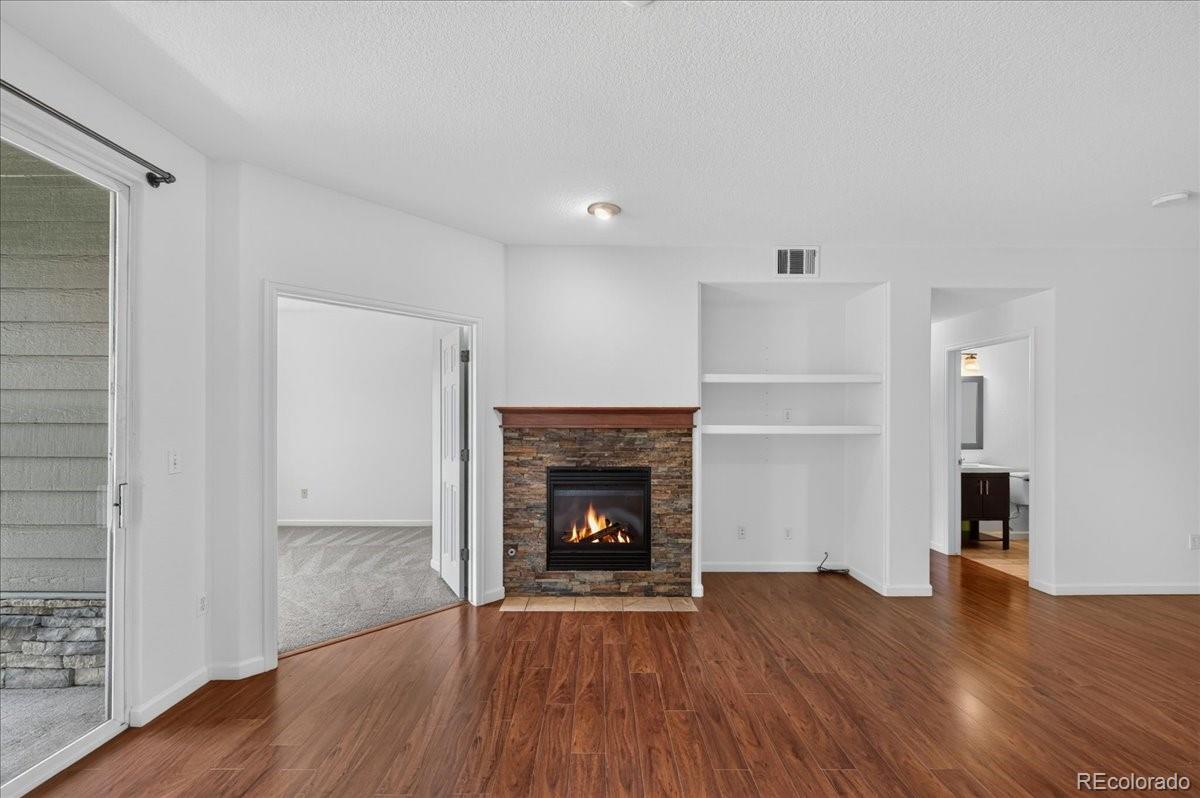 MLS Image #7 for 2122 s fulton circle,aurora, Colorado