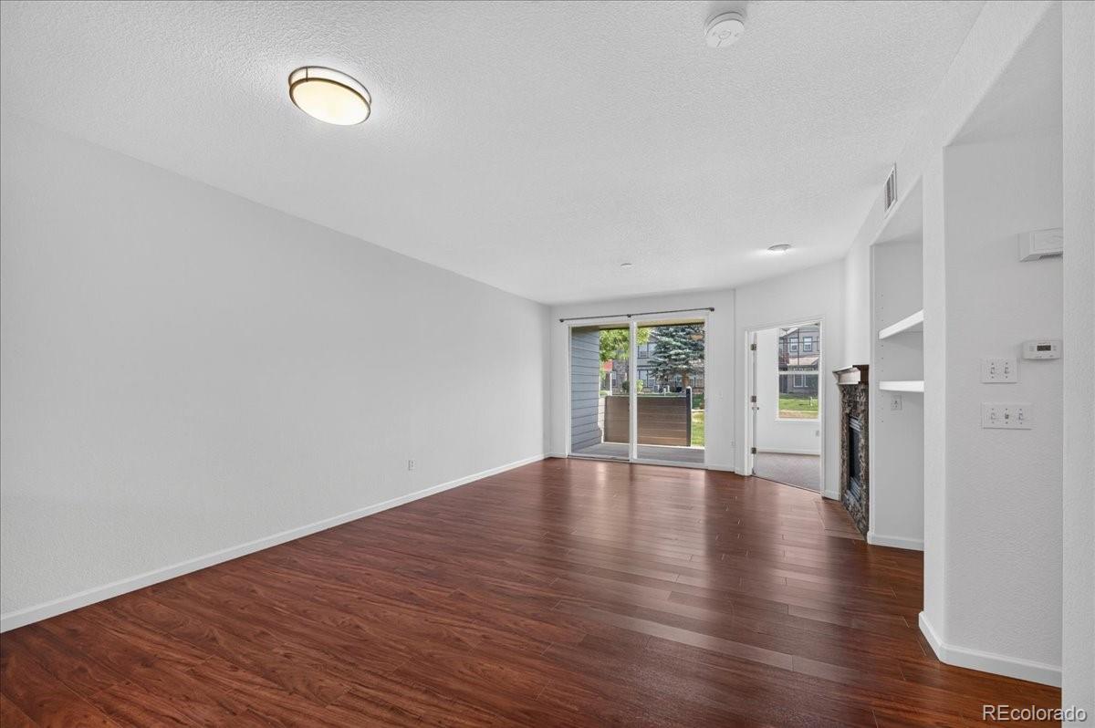 MLS Image #8 for 2122 s fulton circle,aurora, Colorado