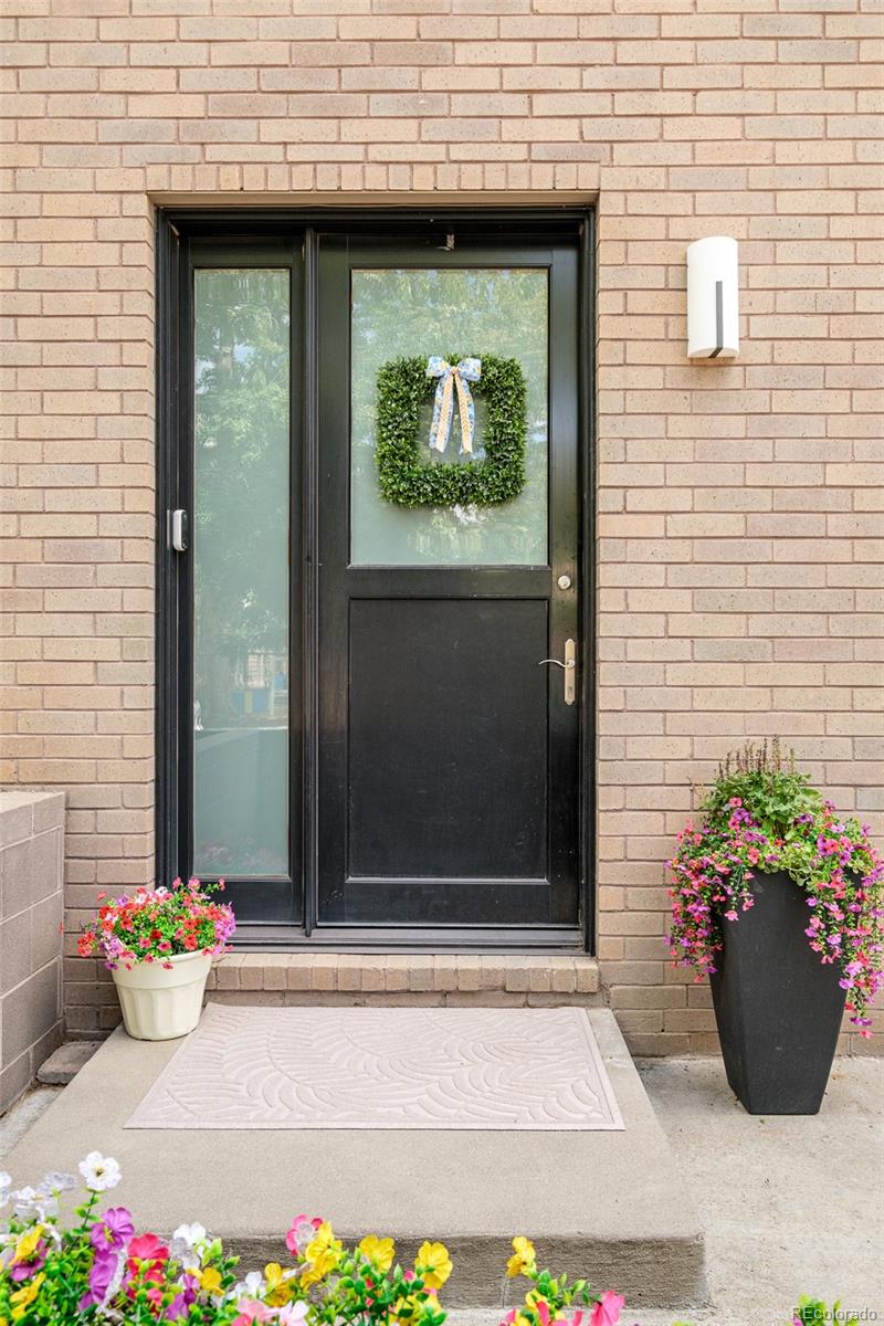 MLS Image #2 for 360 s lafayette street,denver, Colorado