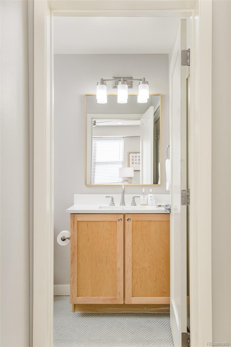 MLS Image #23 for 360 s lafayette street,denver, Colorado