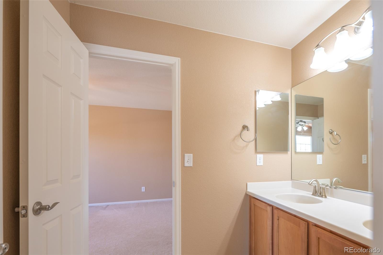 MLS Image #30 for 5356 s fultondale way,aurora, Colorado