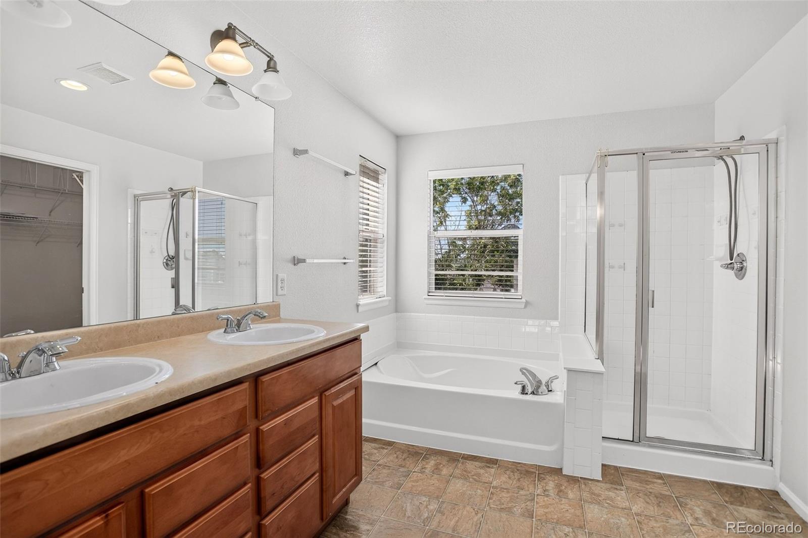 MLS Image #25 for 4356 s iris court,littleton, Colorado