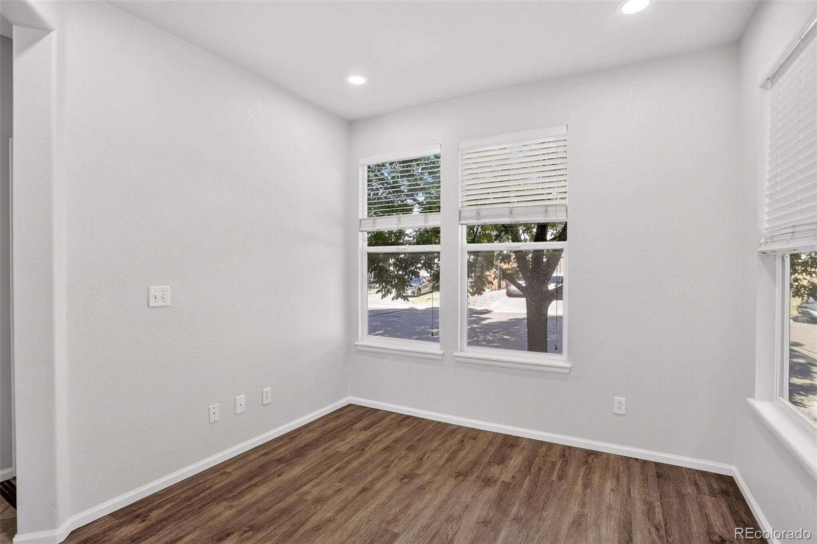 MLS Image #29 for 4356 s iris court,littleton, Colorado