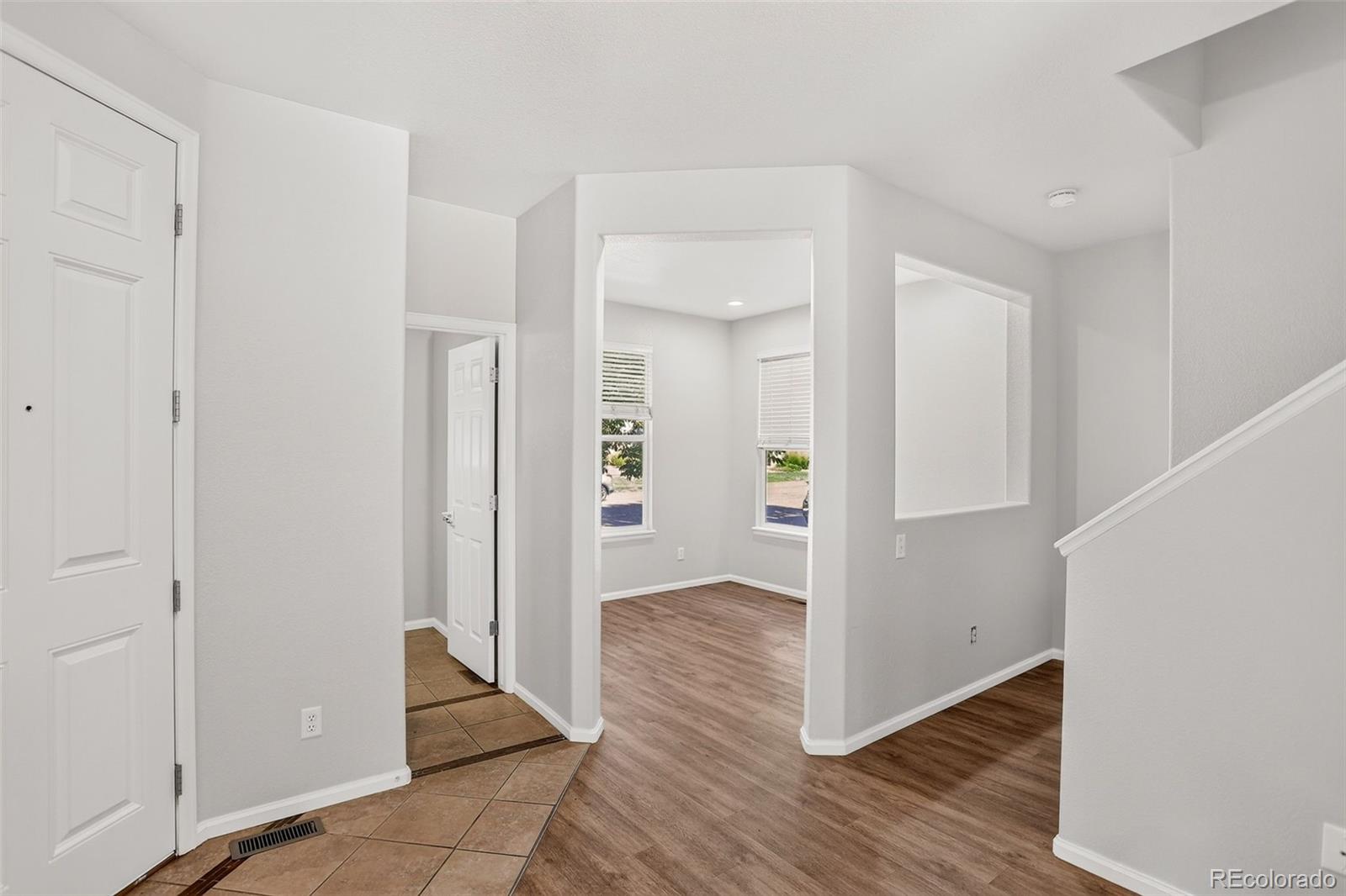MLS Image #6 for 4356 s iris court,littleton, Colorado