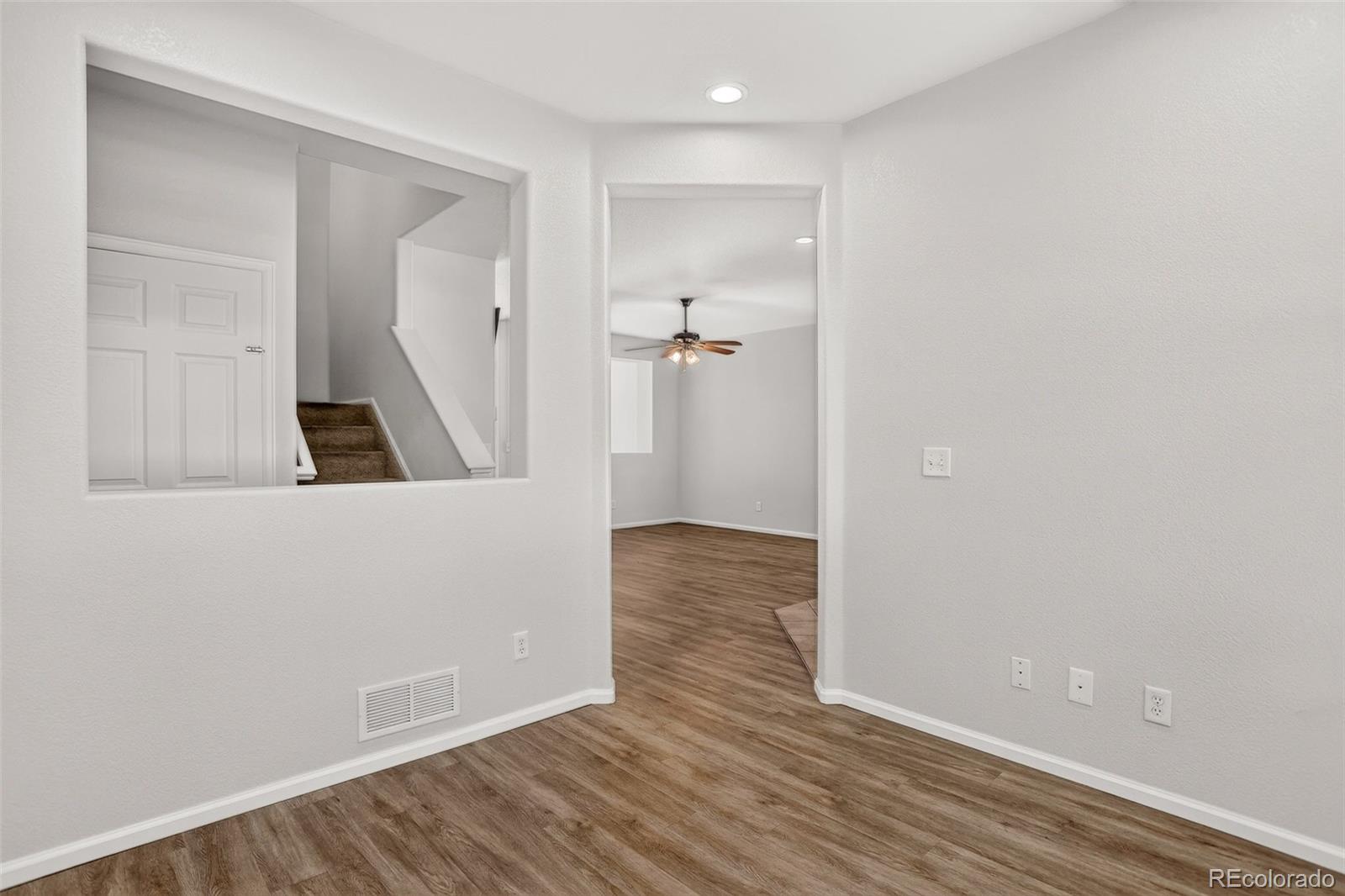 MLS Image #7 for 4356 s iris court,littleton, Colorado