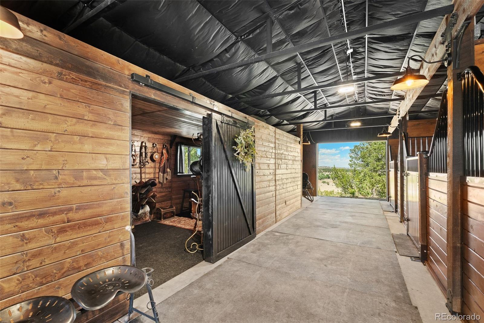 MLS Image #33 for 7445  pinon heights,pueblo, Colorado