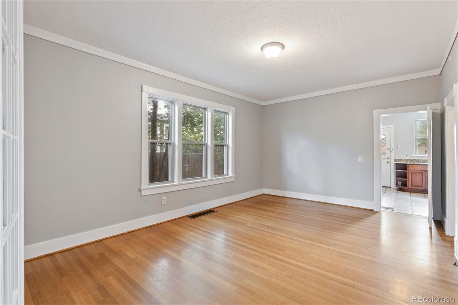 MLS Image #11 for 2309 n nevada avenue,colorado springs, Colorado