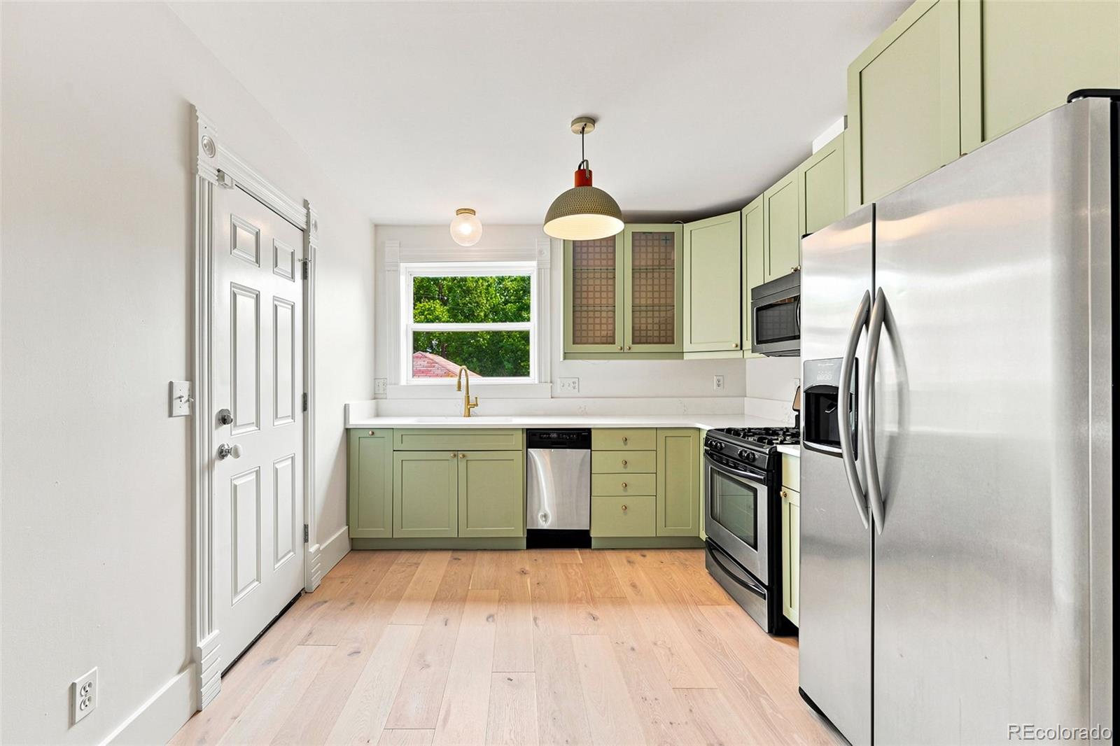 MLS Image #12 for 2554 w 32nd avenue,denver, Colorado