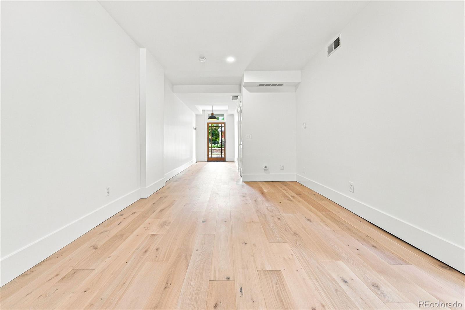 MLS Image #5 for 2554 w 32nd avenue,denver, Colorado