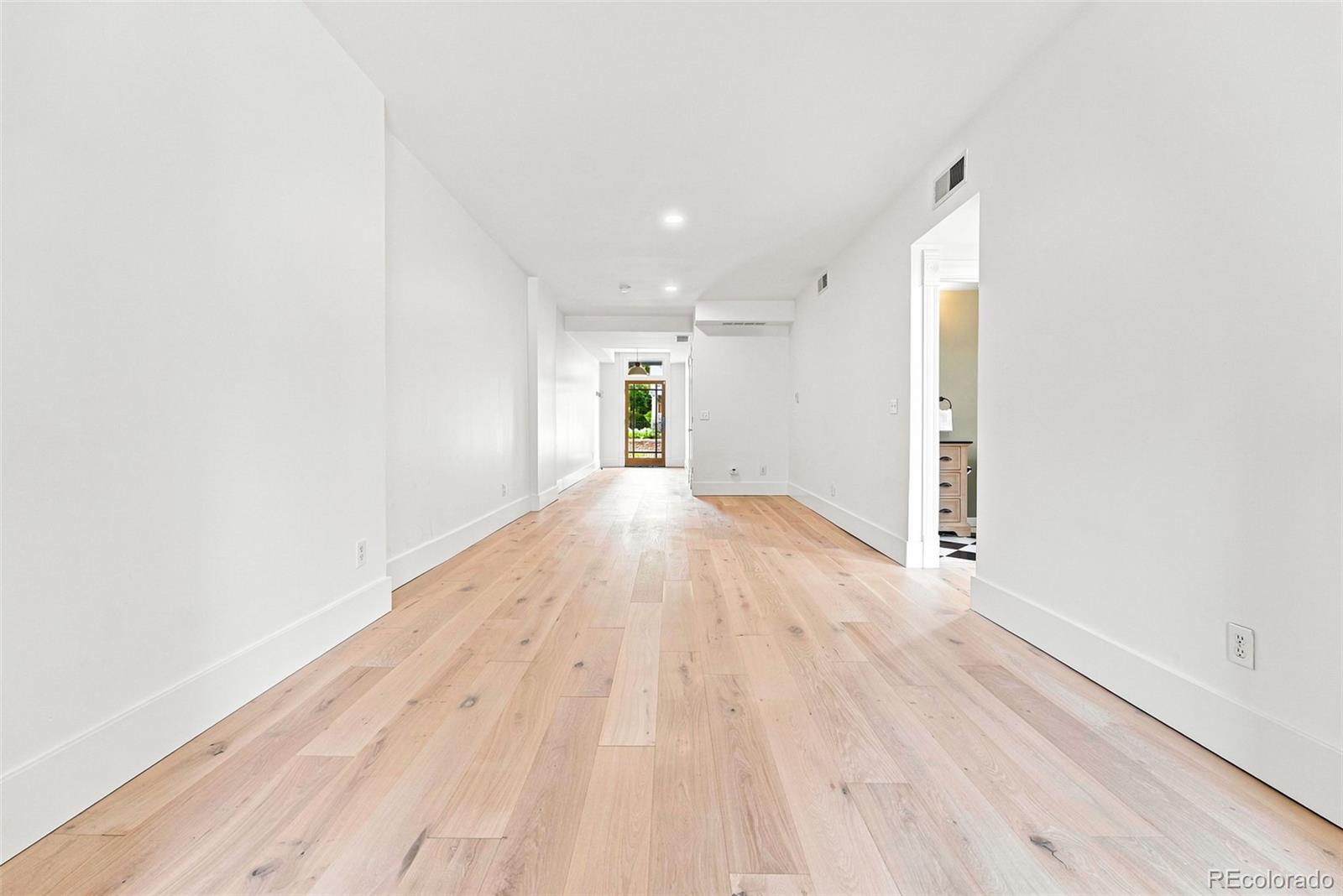 MLS Image #6 for 2554 w 32nd avenue,denver, Colorado
