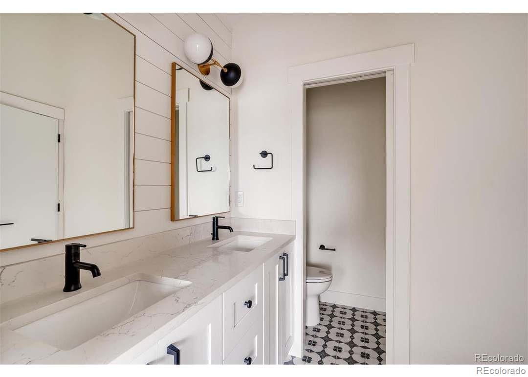 MLS Image #11 for 1917 w elk place,denver, Colorado