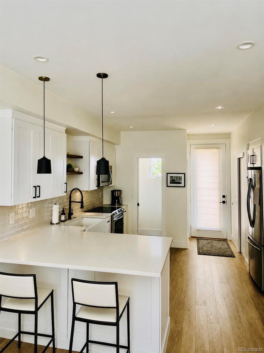 MLS Image #3 for 1917 w elk place,denver, Colorado
