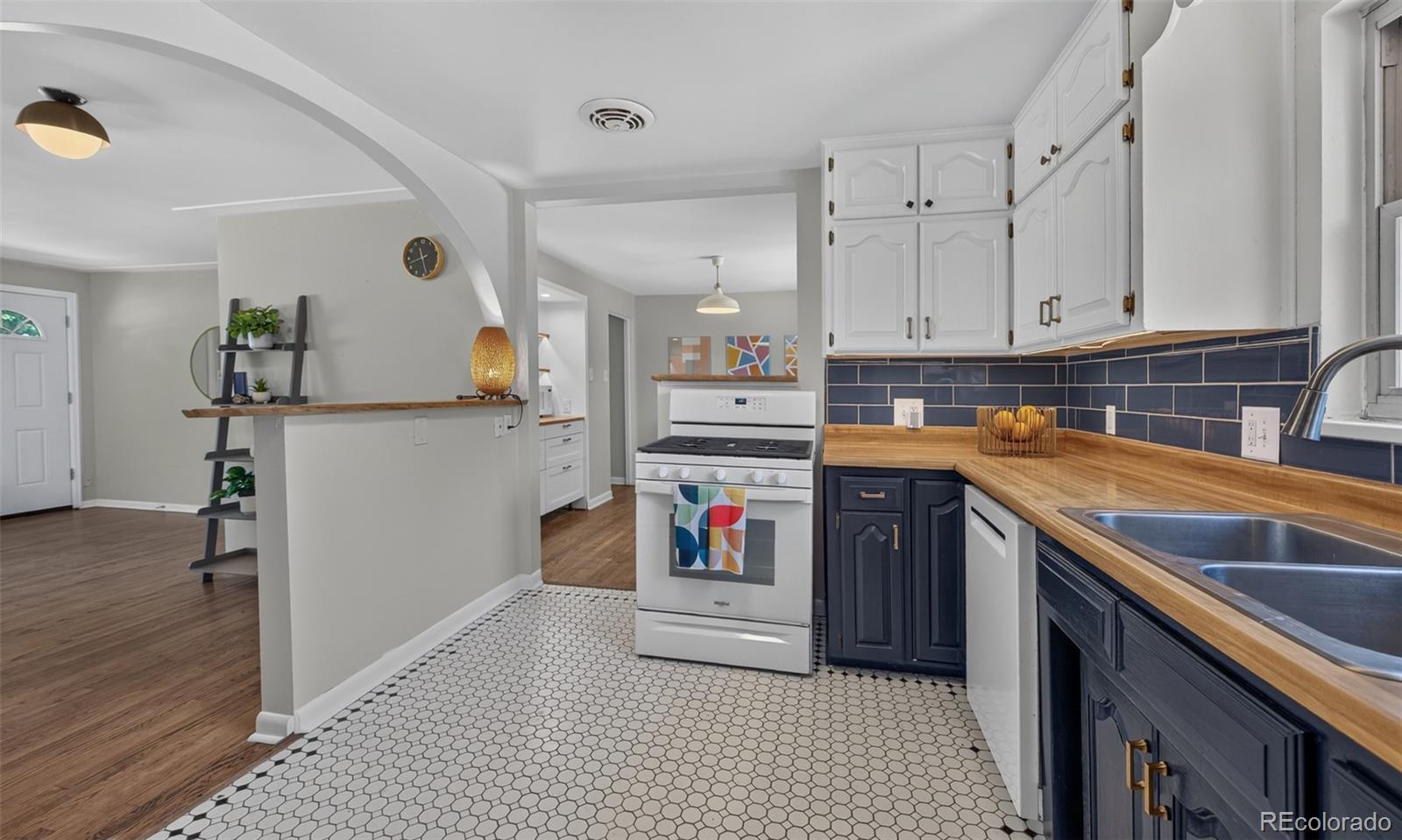 MLS Image #7 for 5770  estes street,arvada, Colorado