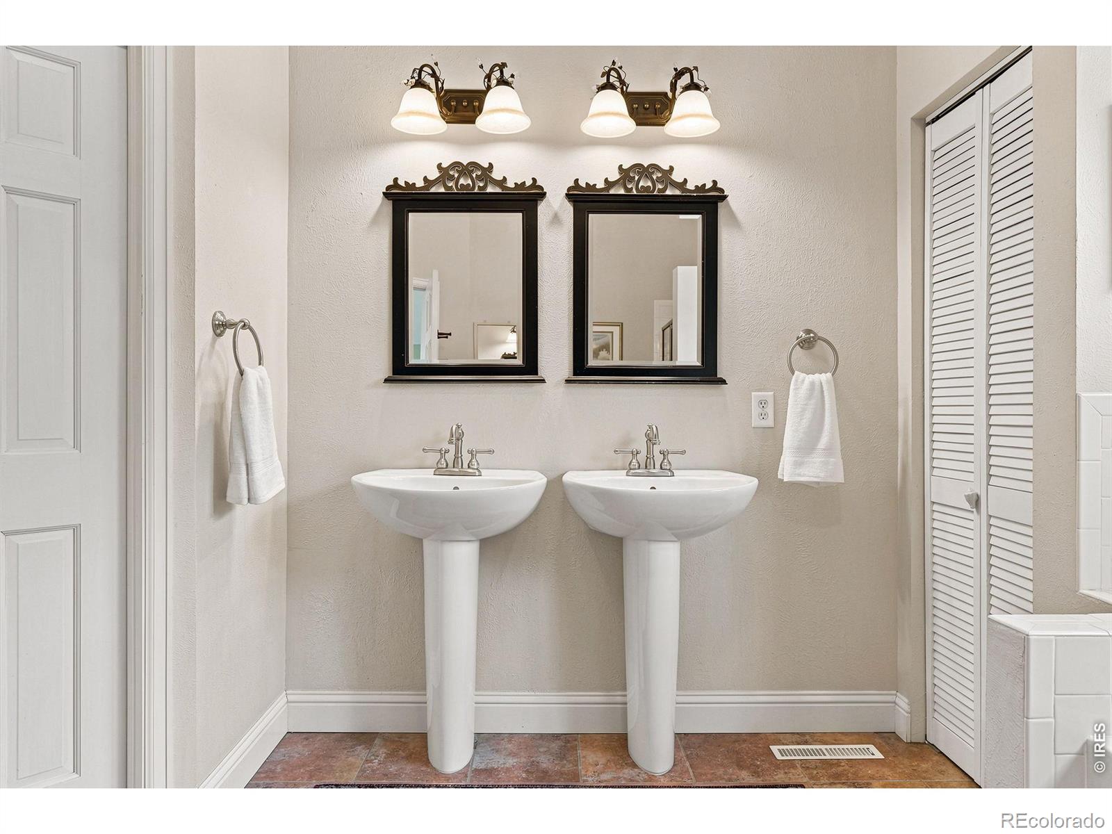 MLS Image #26 for 2365  juniper avenue,boulder, Colorado