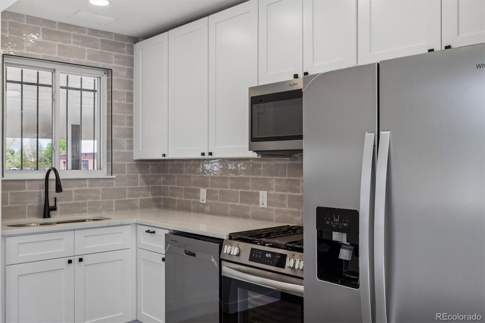 MLS Image #5 for 3227  albion street,denver, Colorado