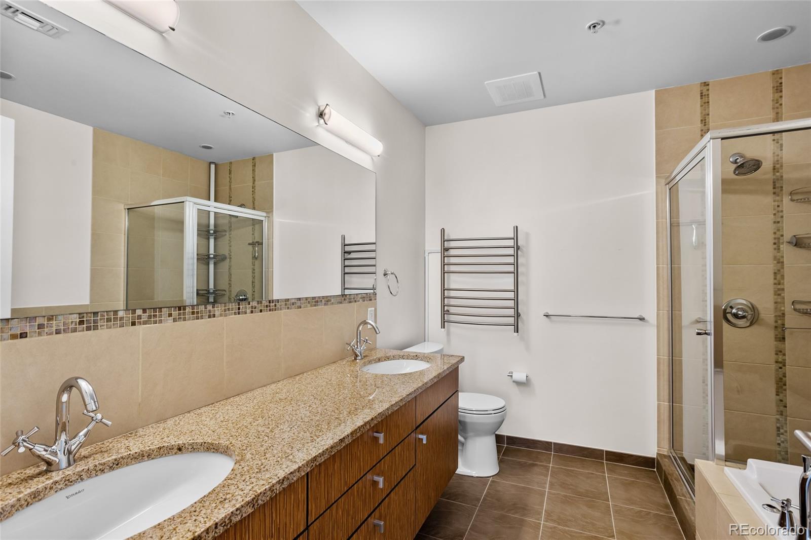 MLS Image #28 for 410  acoma street,denver, Colorado