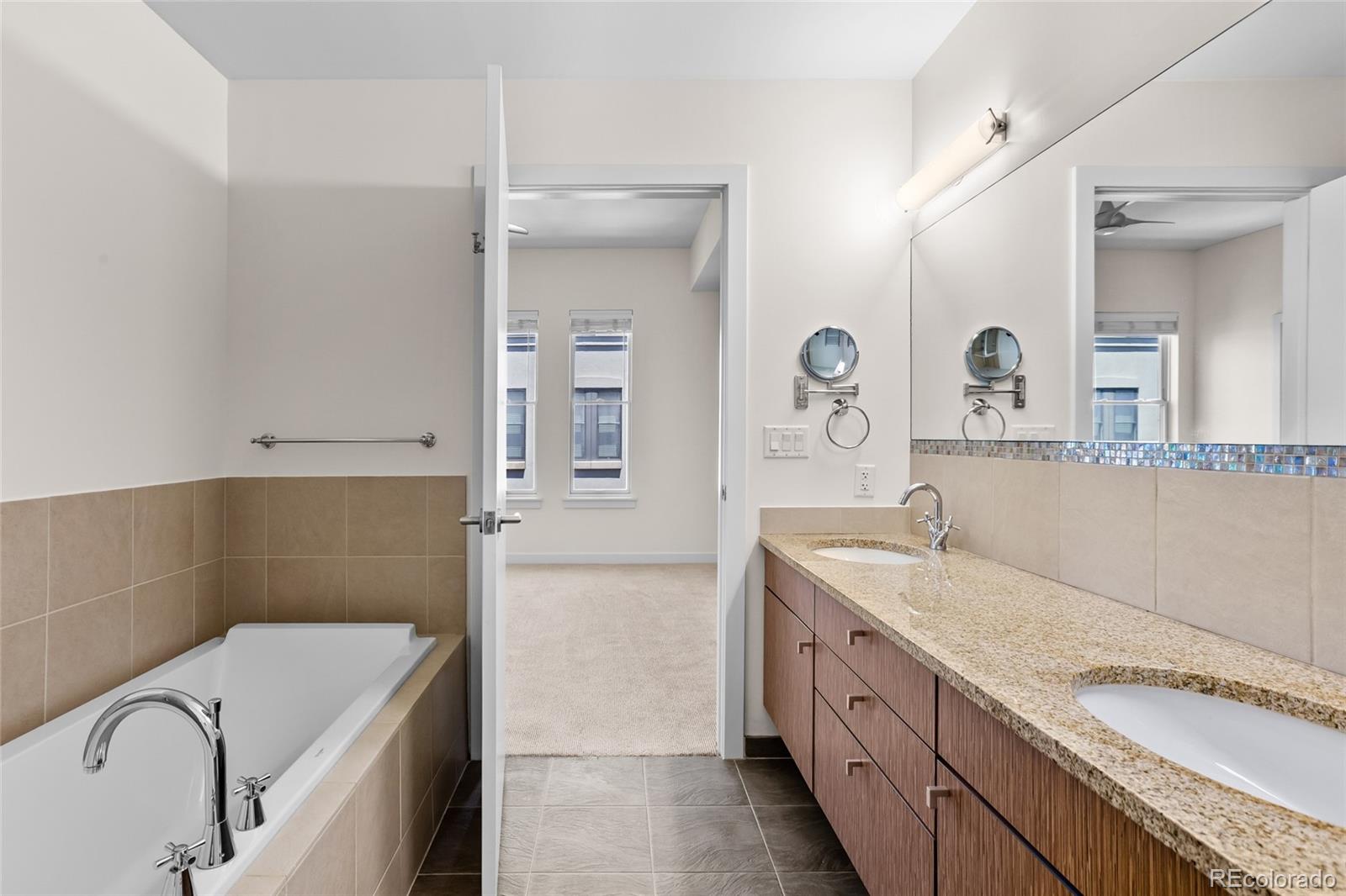 MLS Image #30 for 410  acoma street,denver, Colorado