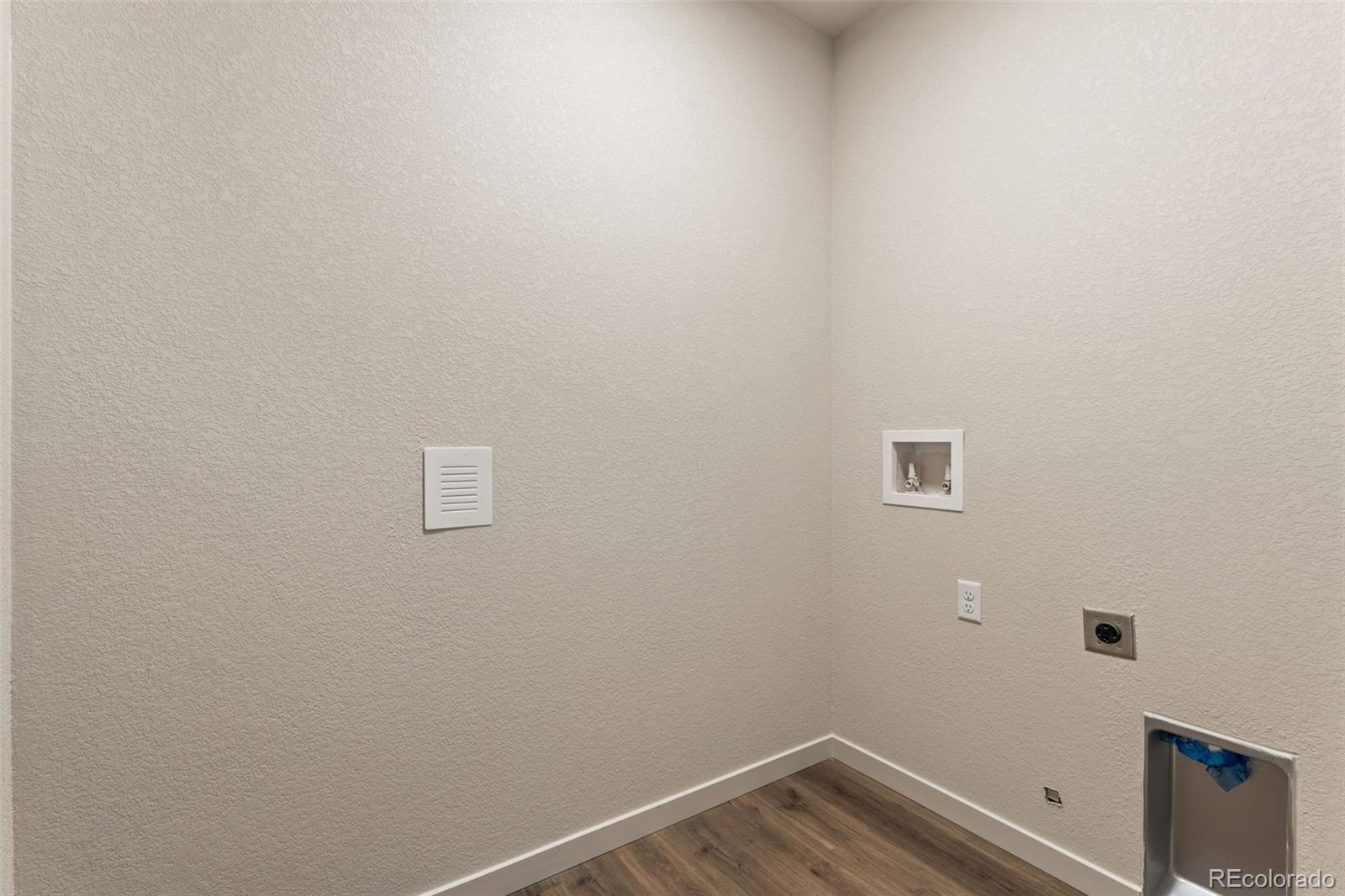 MLS Image #23 for 559  bayview drive,pueblo, Colorado