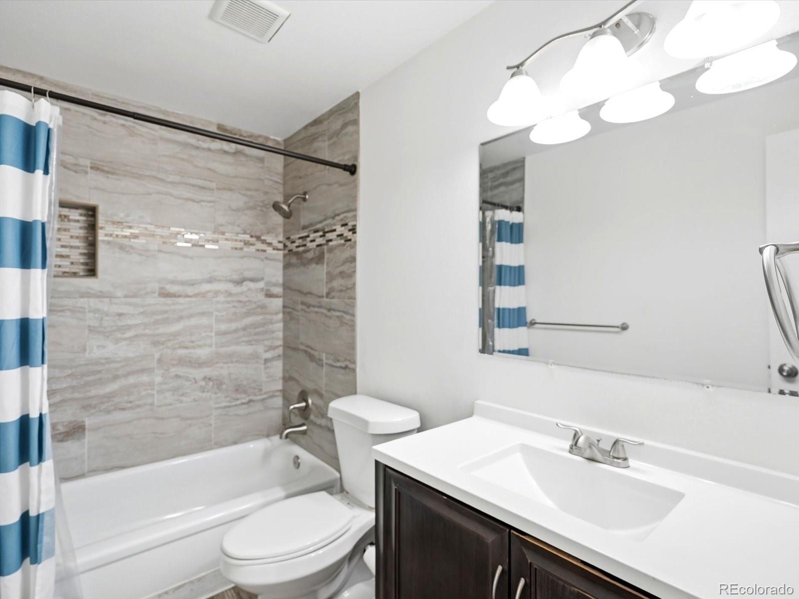 MLS Image #13 for 10414  iris way,broomfield, Colorado