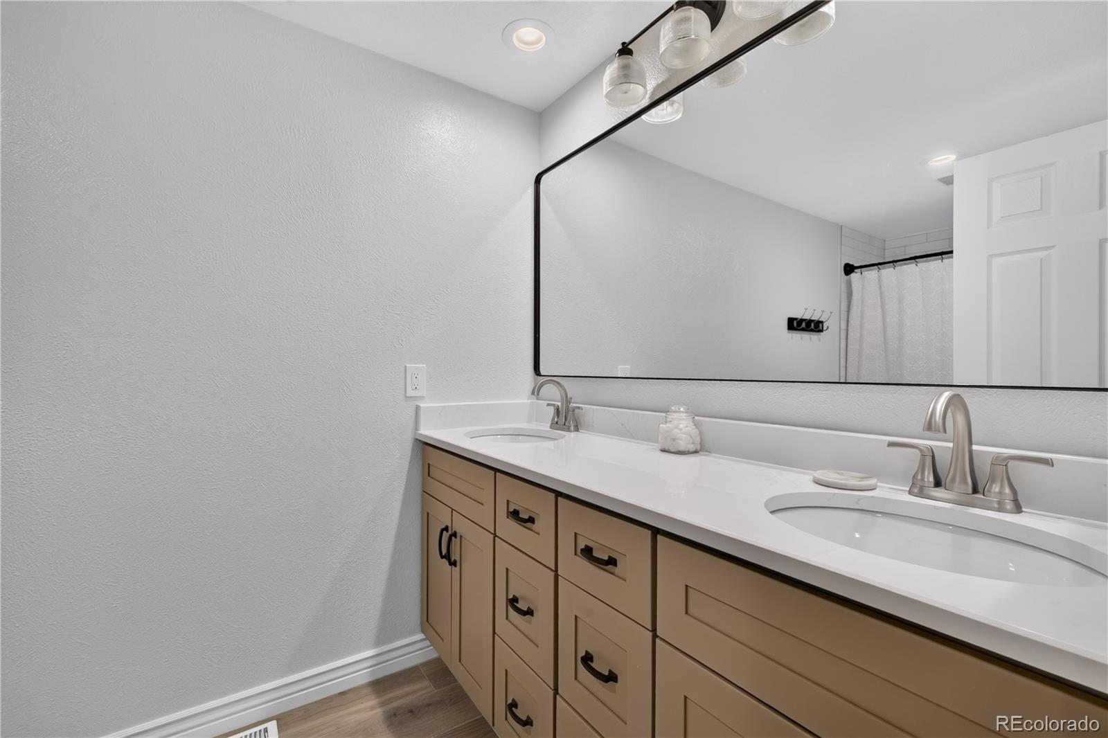 MLS Image #37 for 7712 s eudora court,littleton, Colorado