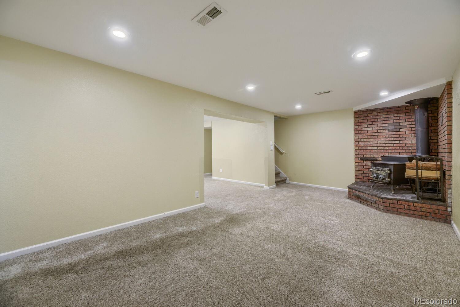 MLS Image #10 for 1477 s brentwood street,lakewood, Colorado
