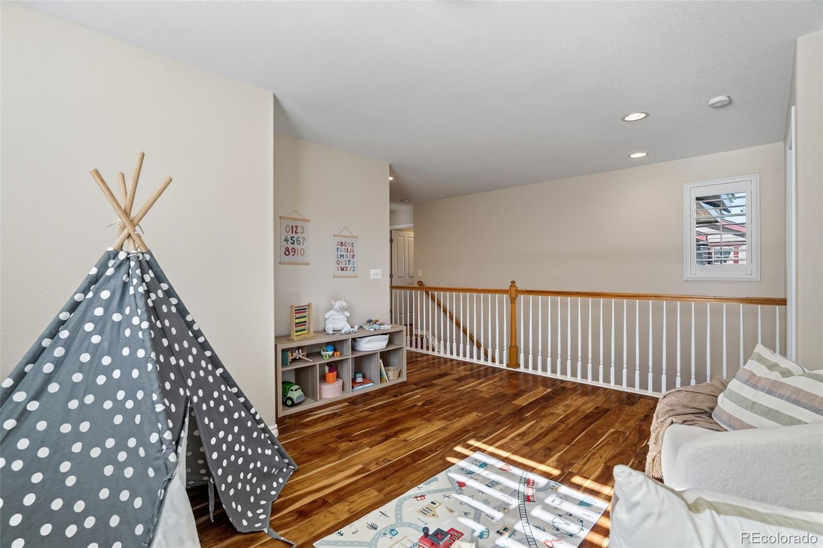 MLS Image #32 for 3084  spearwood drive,littleton, Colorado