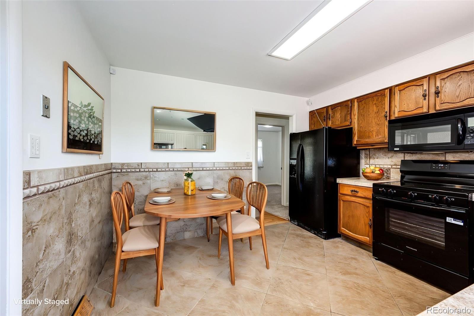 MLS Image #18 for 3344 w wagon trail drive,englewood, Colorado