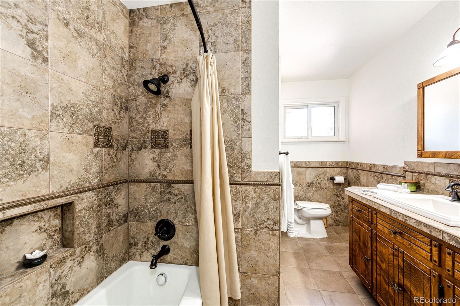 MLS Image #25 for 3344 w wagon trail drive,englewood, Colorado