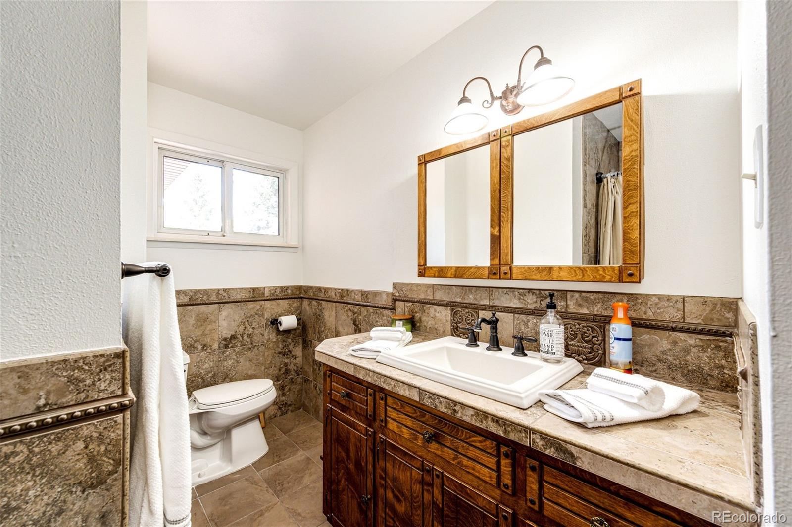 MLS Image #26 for 3344 w wagon trail drive,englewood, Colorado