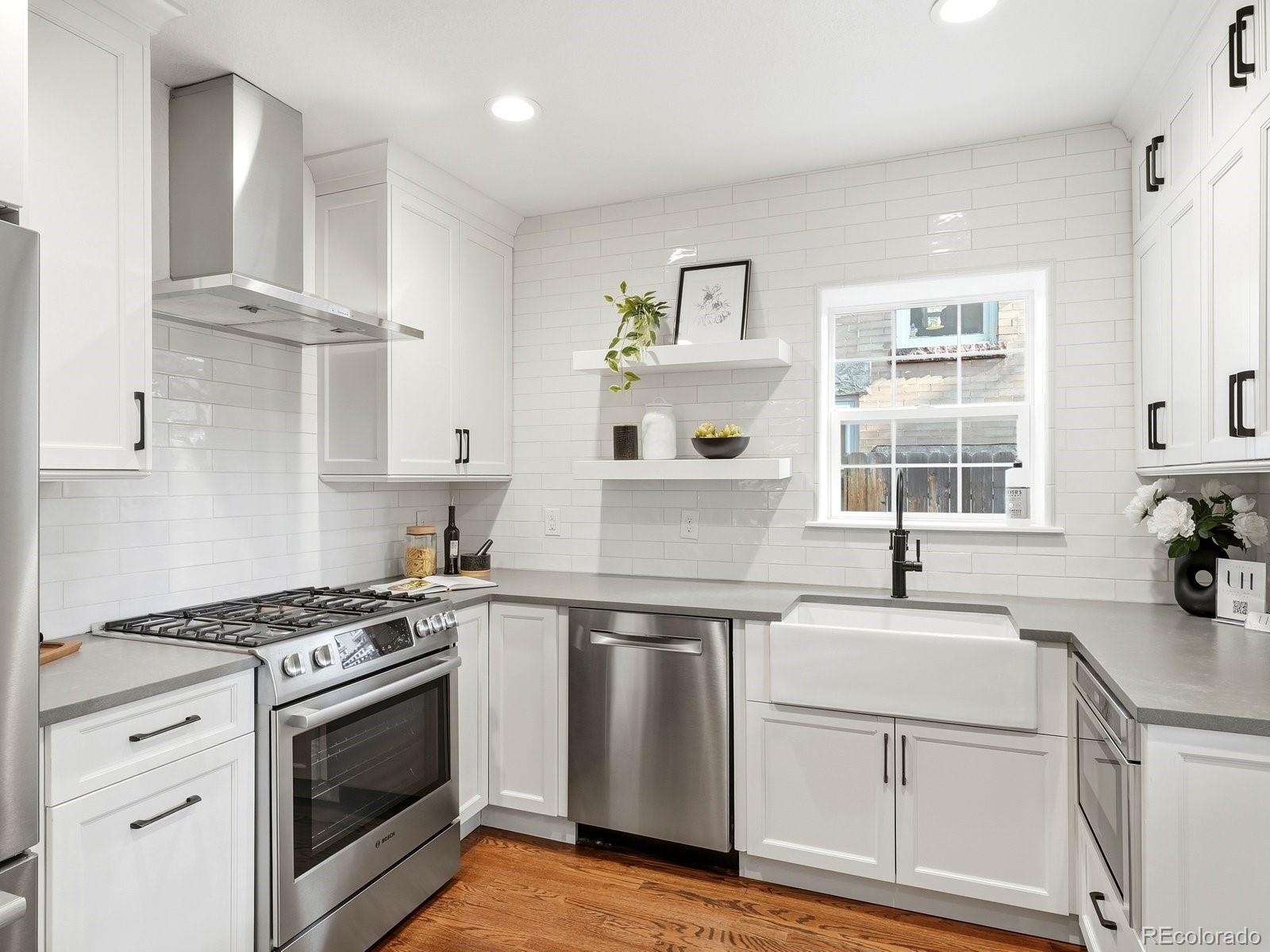 MLS Image #11 for 784 n corona street,denver, Colorado