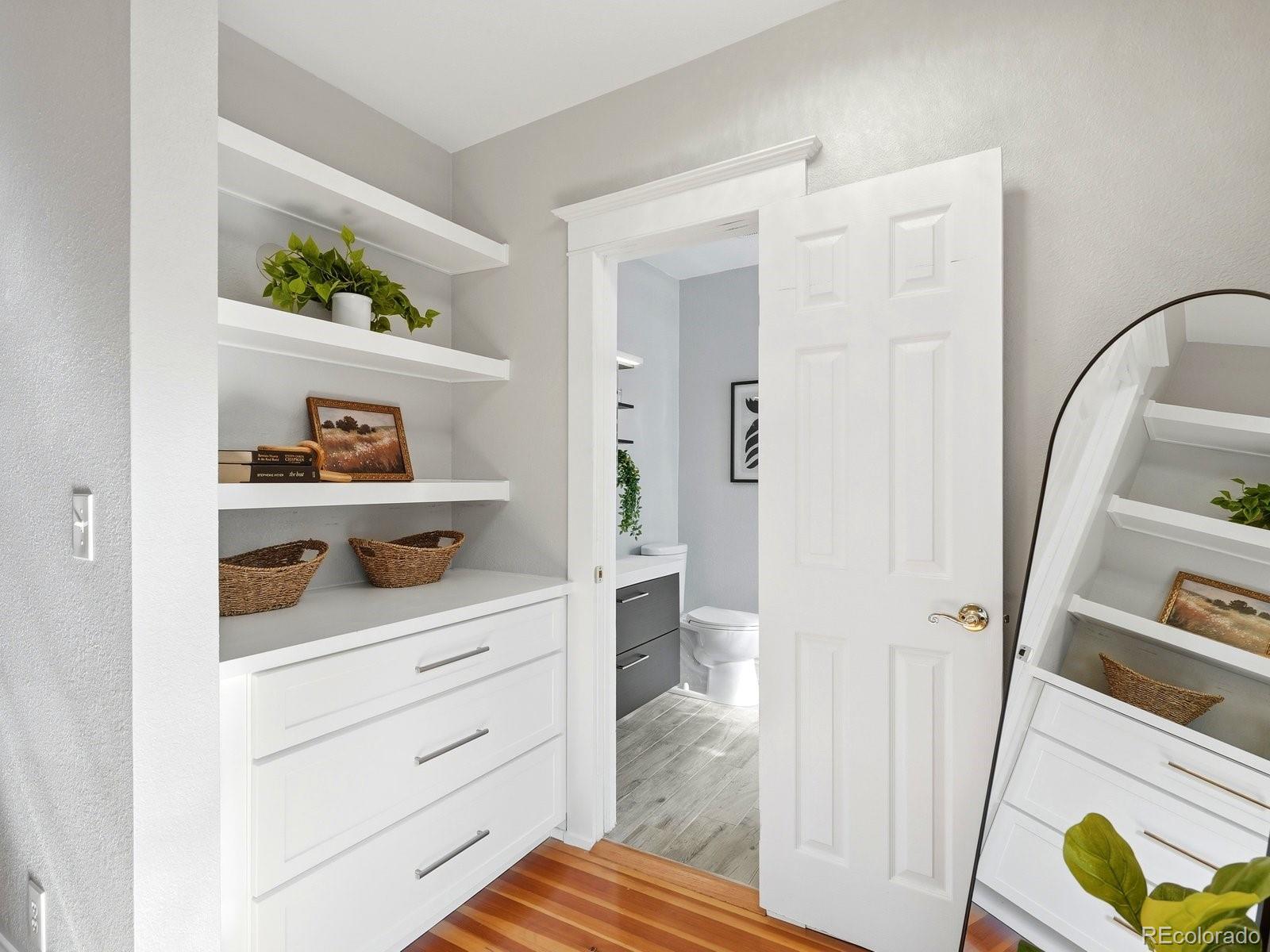 MLS Image #18 for 784 n corona street,denver, Colorado