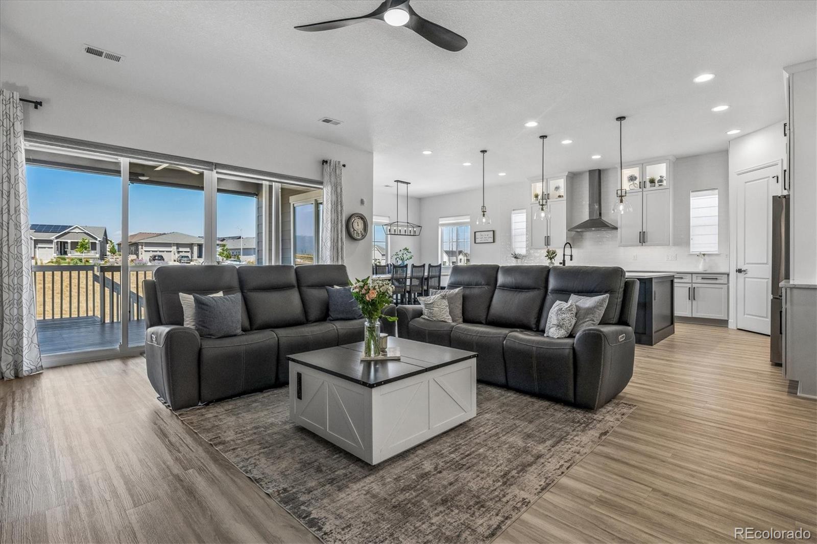 MLS Image #10 for 8985  chalk creek place,littleton, Colorado