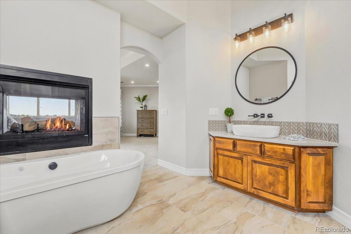 MLS Image #27 for 37034  soaring eagle circle,windsor, Colorado