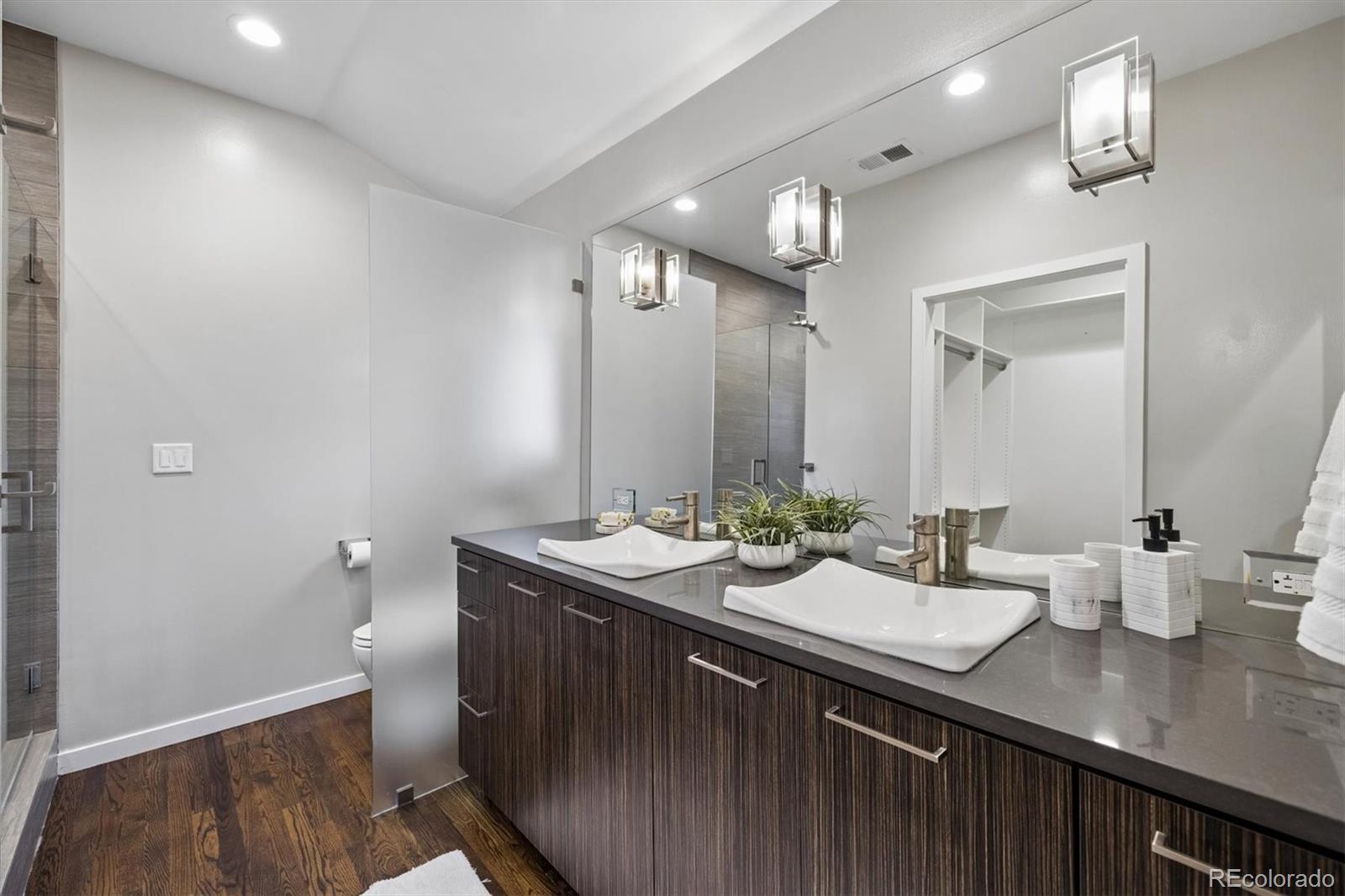 MLS Image #17 for 2729 s washington street,englewood, Colorado