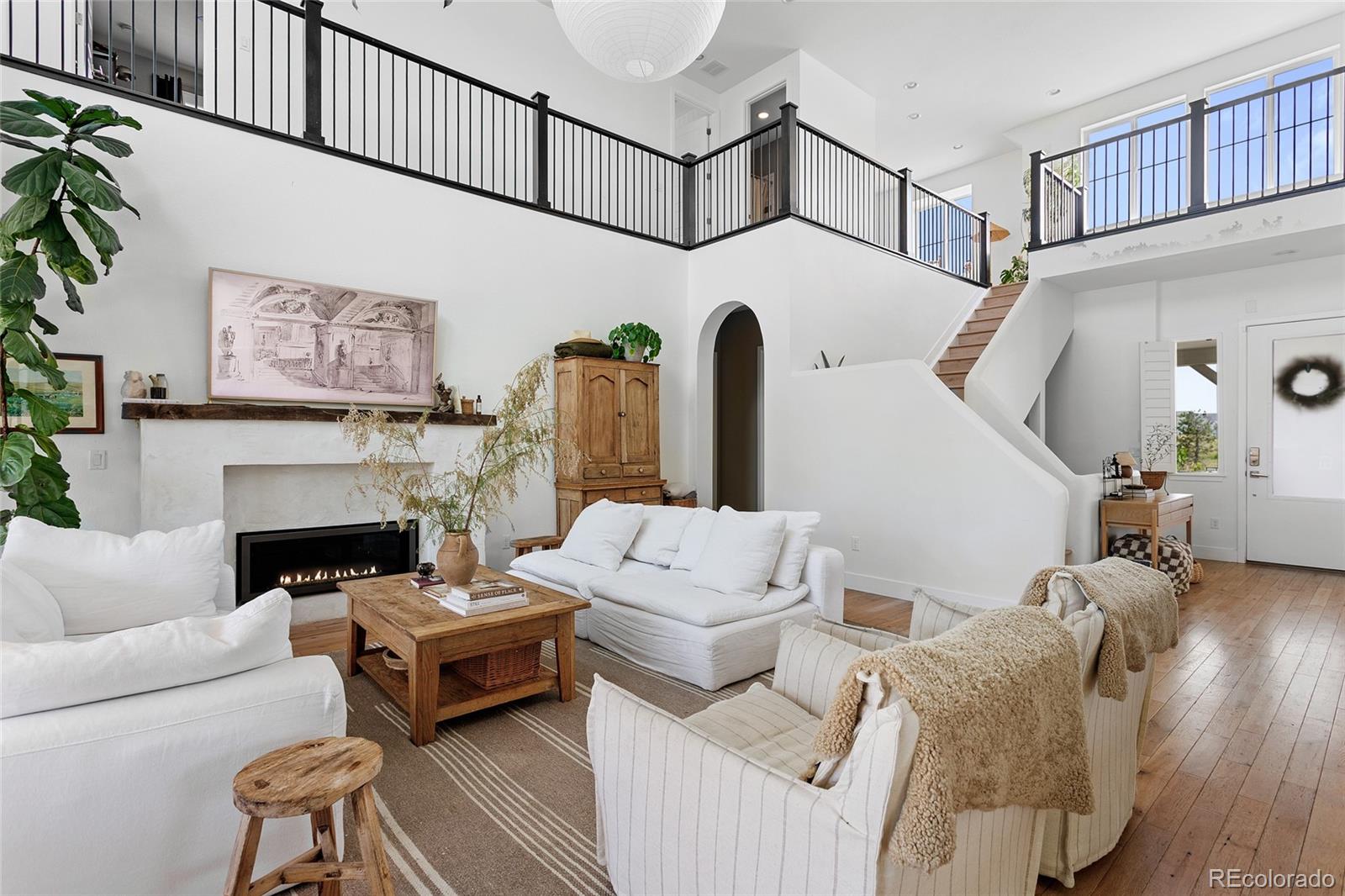 MLS Image #10 for 8205 e prairie meadow drive,denver, Colorado