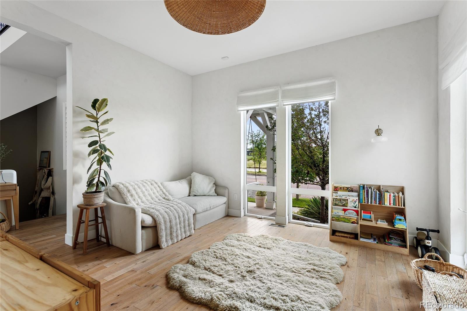 MLS Image #13 for 8205 e prairie meadow drive,denver, Colorado